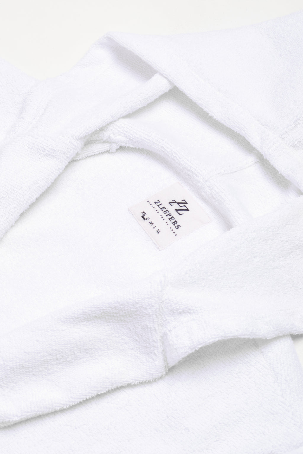 ZZZ BATHROBE
